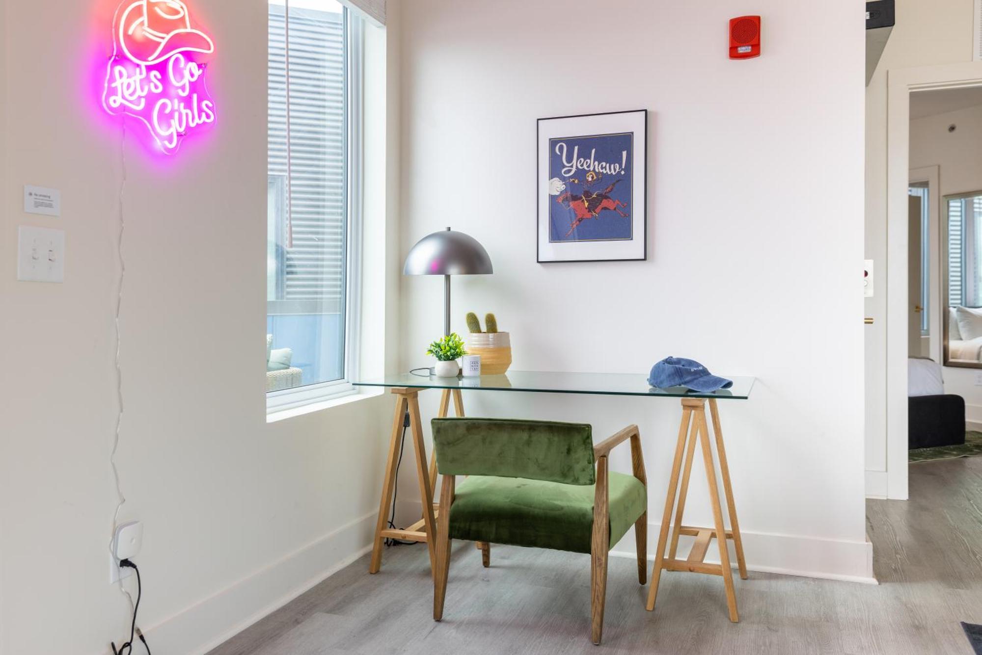 4BDR ADA Suite